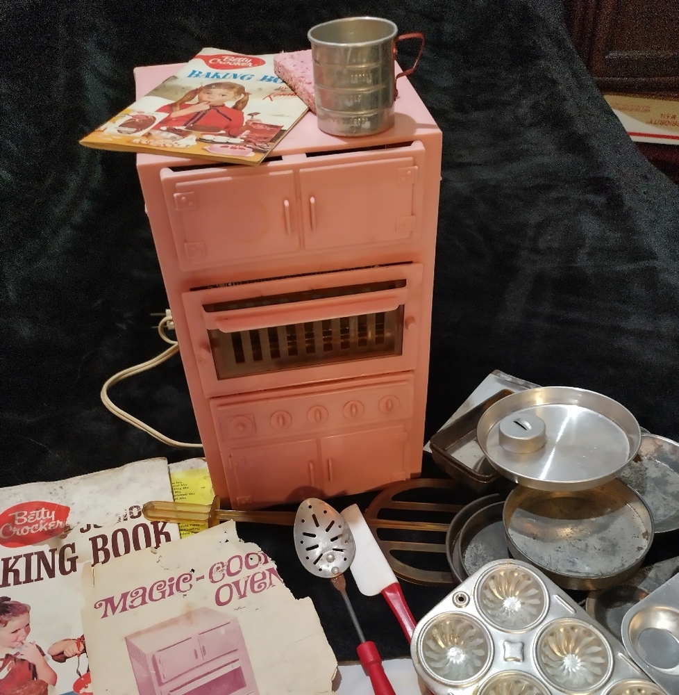 HOST PICK 🎀 1960's original Magic Cool Oven💞
